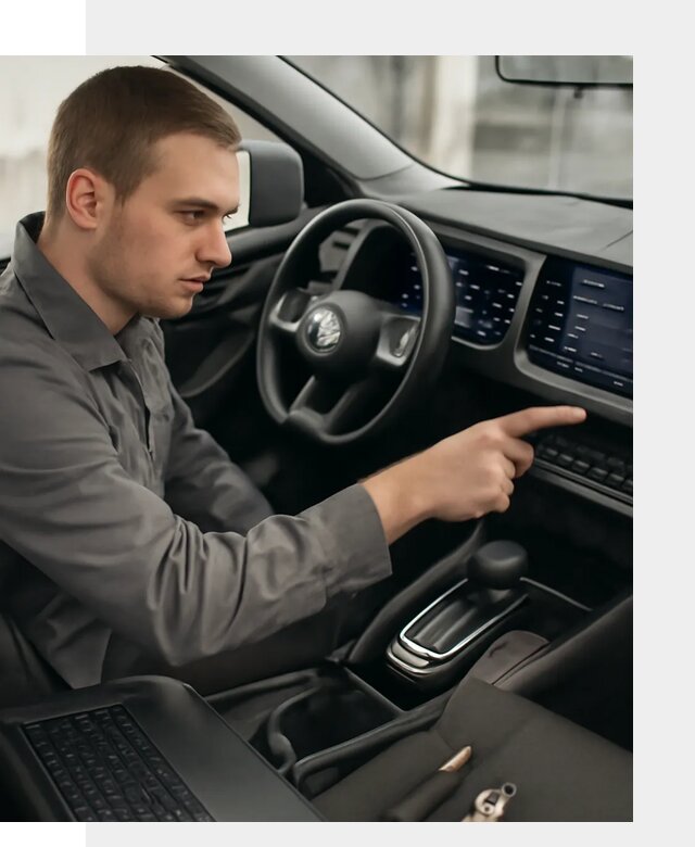 Русификация автомобиля Nissan N7 под ключ в Костроме официально
